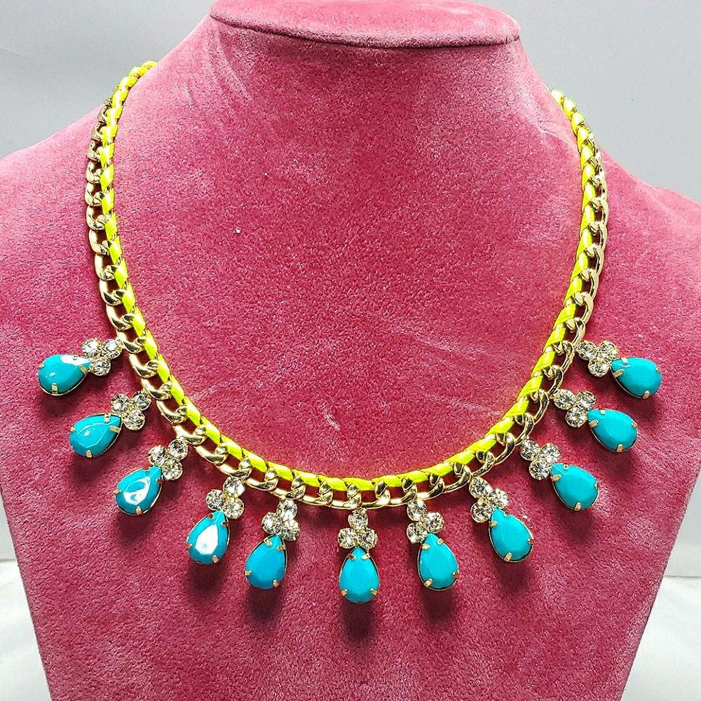 Bijou drive blue green rope link stone necklace